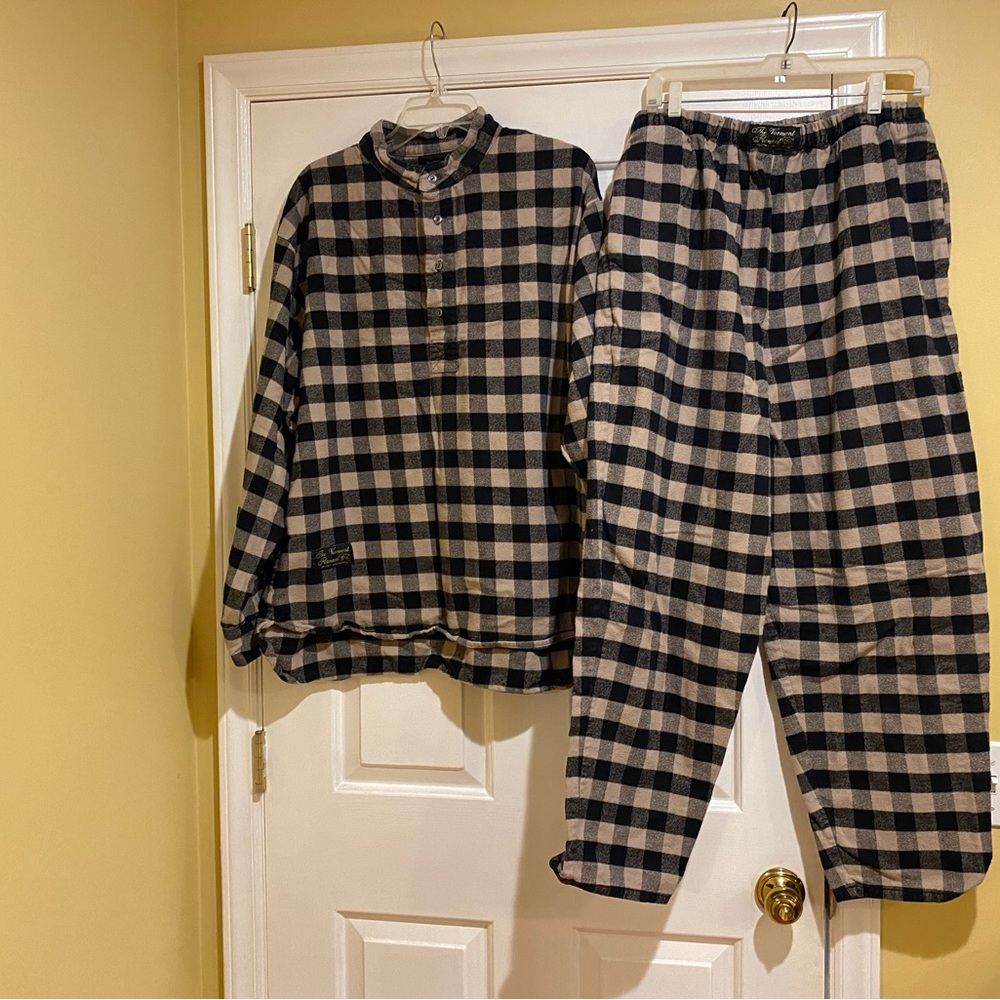 Vermont flannel co pajama set NWOT